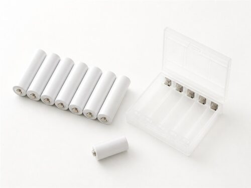 規格をそろえた乾電池のストック
